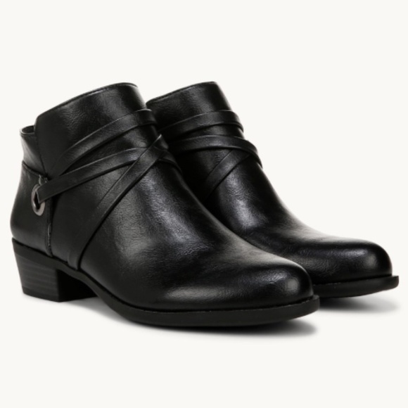 LifeStride Amara Shootie (WIDE) - Picture 1 of 9